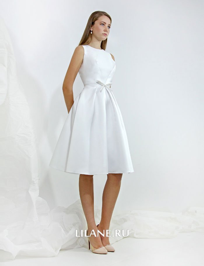 Короткое белое атласное свадебное платье Anna